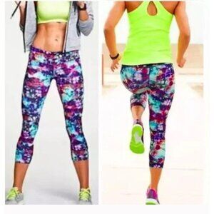 Athleta Leggings Women's Size Medium M Tall Floral Fade Sonar Capri Tight 438849